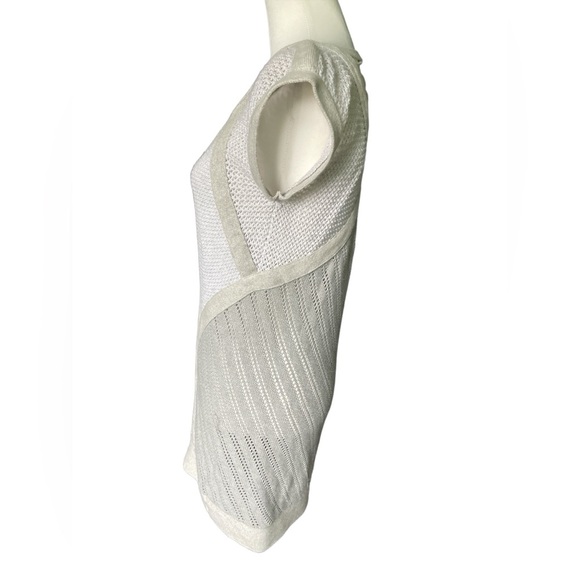 A/X Armani Exchange Sleeveless V-Neck Long Knit Top, Size Medium - Picture 3 of 5